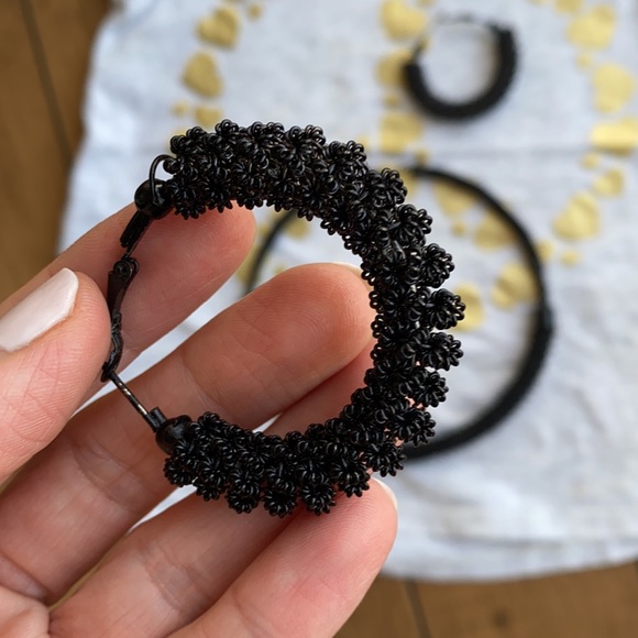 Other - Stylish necklace and earring set